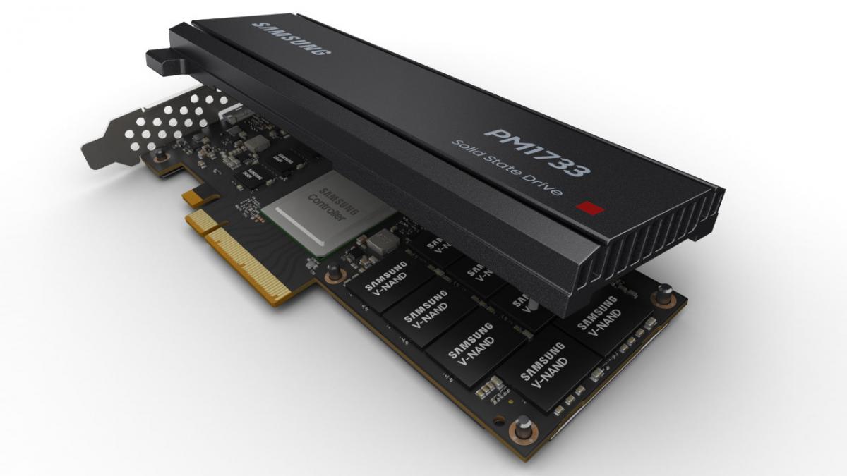 Samsung PM1733 SSD 